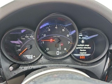 Porsche Macan 2021 Porsche Macan 2021 2.0 Benzyna 248KM, zdjęcie 9