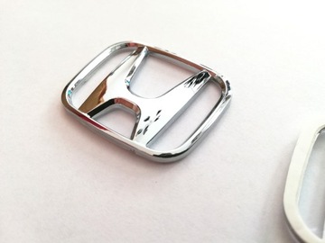 LOGO ZNAK HONDA CIVIC VIII JAZZ III W VOLANT 49X40MM