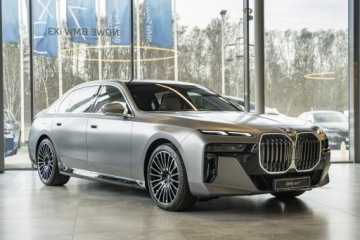 BMW Seria 7 G70 Sedan 3.0 40d 299KM 2026 BMW 740 xDrive Limuzyna, zdjęcie 2