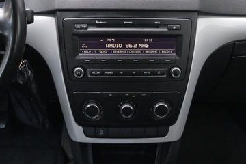 Skoda Yeti Minivan 1.2 TSI 105KM 2010 Skoda Yeti 1.2 TSI, Klima, Parktronic,ALU, zdjęcie 12