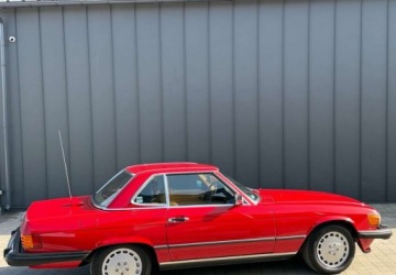 Mercedes SL R107 1986 Mercedes-Benz SL Mercedes-Benz SL 5.5 Benzyna 223KM, zdjęcie 10