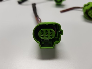 KOSTKA WIĄZKA WTYCZKA LAMP TYŁ TYLNYCH LAMPY 4H0973713C AUDI VW SKODA SEAT