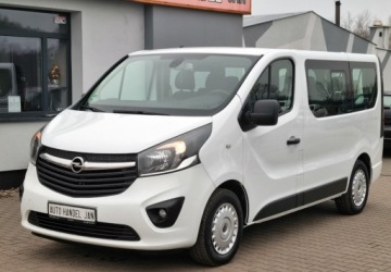 Opel Vivaro B Kombi Extra Long H1 2,9t 1.6 BiTurbo 125KM 2017 Opel Vivaro 1,6 Diesel 125km 6-Biegow Klima Serwis 9-osob 1.6 Diesel, zdjęcie 8