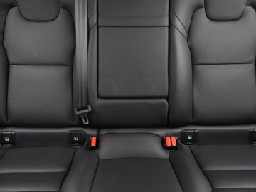 Volvo XC60 II Crossover D5 235KM 2018 Volvo XC60 D5 AWD, Salon Polska, 231 KM, 4X4, zdjęcie 9