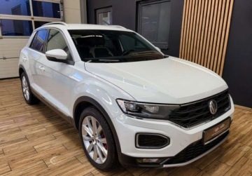 Volkswagen T-Roc I SUV 2.0 TSI 190KM 2018 Volkswagen T-Roc 2.0 TSI 190 KM 4x4 bezwypadkowy VIRTUAL FULL LED KAM, zdjęcie 3