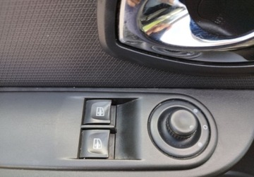 Renault Clio IV Grandtour  1.2 16V 74KM 2013 Renault Clio Renault Clio IV 1.2 73 km stan bdb gwarancja przebiegu 1.2, zdjęcie 22