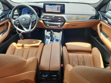 BMW Seria 5 G30-G31 2021 BMW Seria 5 530xi 2021 2.0l 2.0 Benzyna 248KM, zdjęcie 8