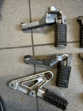 Honda Magna VF 700/750 Podnóżki SET Pasażera