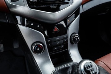 Chevrolet Cruze Hatchback 5d 1.8 16V DOHC 141KM 2012 Chevrolet Cruze 1.8 benzyna 141KM 2012r Możliwy transport pod dom!, zdjęcie 20