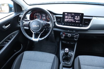 Kia Stonic Crossover Facelifting 1.0 T-GDI MHEV  120KM 2021 Kia Stonic 1.0 T-GDI, Salon Polska, Serwis ASO, zdjęcie 6