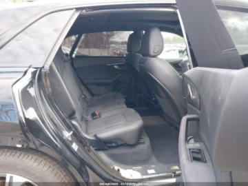 Audi Q8 2025 Audi Q8 Premium Plus 55 Tfsi Quattro 2025 3.0 Benzyna 335KM, zdjęcie 12