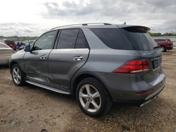 Mercedes GLE W166/C292 2017 Mercedes-Benz GLE Mercedes-Benz GLE 350 3.5 Benzyna 302KM, zdjęcie 3