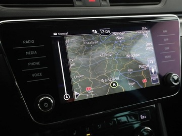 Skoda Superb III Kombi Plug-In Hybrid 1.4 TSI Plug-In-Hybrid 218KM 2020 Škoda Superb Skoda Superb PHEV skóra/alcentara, zdjęcie 23