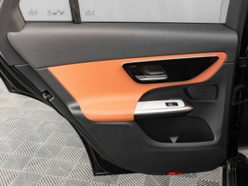 Mercedes GLC C254/X254 SUV Plug-In 2.0 300de 335KM 2024 Mercedes GLC 300 DX25628#300 DE 4-MATIC Avantgarde, zdjęcie 18