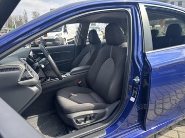 Toyota Camry IX Sedan 2.5 Hybrid Dynamic Force 218KM 2022 Toyota Camry 2.5 Hybrid Comfort CVT, zdjęcie 21