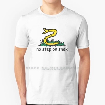 No Step on Snek Tee Small