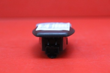 LAMPKA OŚWIETLENIA WNĘTRZA FORD FOCUS MK3 17R