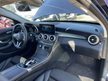 Mercedes Klasa C W205 Limuzyna Facelifting 2.0 300d 245KM 2020 Mercedes C 300 Automat Skóra Podgrzewanie Kamera, zdjęcie 12