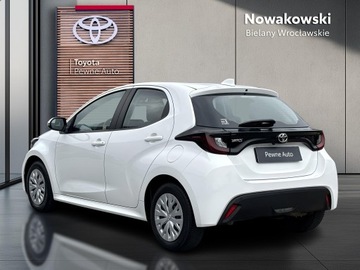 Toyota Yaris IV Hatchback 1.0 VVT-i 72KM 2022 Toyota Yaris 1.0 Comfort IV (2020-) 1.0 Comfort, zdjęcie 2