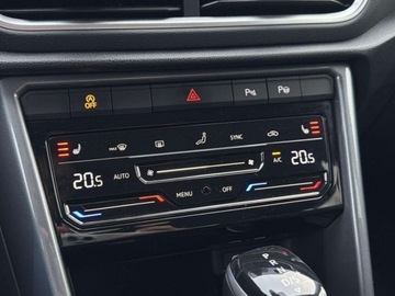 Volkswagen T-Roc I SUV Facelifting 1.5 TSI ACT 150KM 2024 Volkswagen T-Roc TSI 150KM Style Pakiet zimowy Keyless Aktywny tempomat, zdjęcie 23