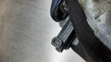 KLIKA DVEŘE PŘEDNÍ 31276437 VOLVO V40 II 12-19R