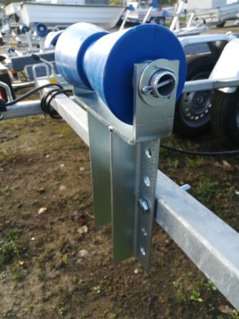 Килевой каток P750 ПОЛНАЯ РЕЗИНА 65-75 ША Невядов