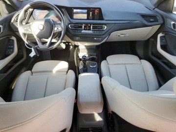 BMW Seria 2 G42-U06 2022 BMW Seria 2 228I 2022 2.0l 2.0 Benzyna 228KM, zdjęcie 8