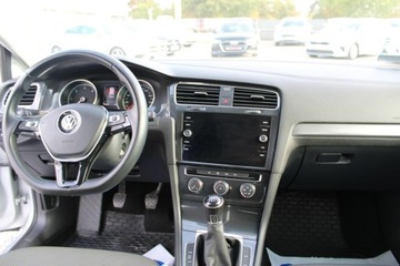 Volkswagen Golf VII Variant Facelifting 1.6 TDI-CR DPF BMT 115KM 2019 Volkswagen Golf Comfortline Gwarancja, zdjęcie 15