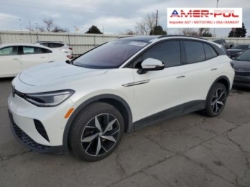 Volkswagen 2024 Volkswagen ID.4 2024, 4x4, PRO S, po gradobiciu Elektryczny 335KM