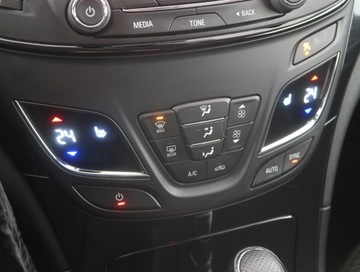 Opel Insignia I Hatchback Facelifting 2.0 CDTI ECOTEC 163KM 2014 Opel Insignia 2.0 CDTI, Salon Polska, Serwis ASO, zdjęcie 11