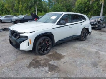 BMW XM 2023 BMW XM 2023 4.4l 4.4 Hybryda 483KM, zdjęcie 1