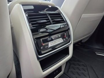 BMW X7 SUV M 4.0 M50i 530KM 2019 BMW X7 M50i 530KM xDrive Individual., zdjęcie 36