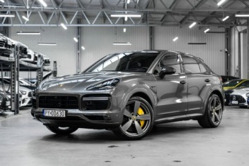 Porsche Cayenne III SUV Plug-In 4.0 V8 Turbo 680KM 2022 Porsche Cayenne Coupé Turbo S E-Hybrid 680 KM.