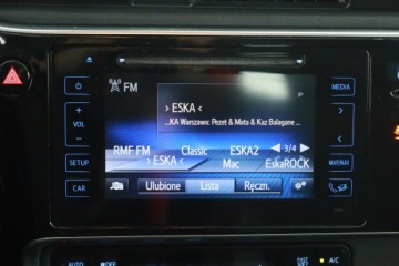 Toyota Auris II Hatchback 5d Facelifting 1.8 Hybrid 136KM 2018 Toyota Auris Hybrid, Salon Polska, Automat, Klima, zdjęcie 8