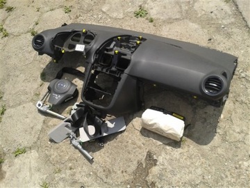 ПРИБОРНАЯ ПАНЕЛЬ, КОНСОЛЬ КОКПИТ OPEL CORSA D