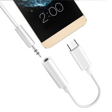 Кабель-переходник USB-C к разъему для наушников Mini Jack