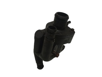 КОРПУС ТЕРМОСТАТА 928M8594AC FORD FOCUS MK1 1.8