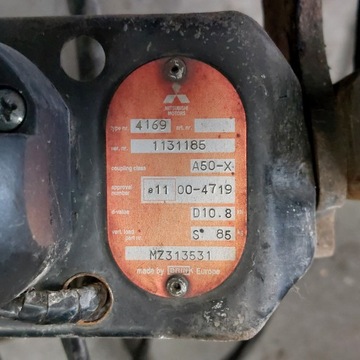 MITSUBISHI GRANDIS ZAŘÍZENÍ(HÁK) ZADNÍ TÁŽNÝ KABELOVÁNÍ HNÍZDO 7PIN A50-X