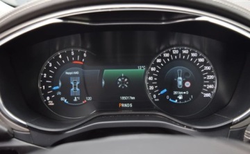 Ford Mondeo V Kombi 2.0 TDCi 180KM 2016 Ford Mondeo 2.0 TDCI 180P AWD Vignale PowerShif Fuul Ledy Kamera Lopa, zdjęcie 20