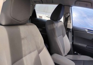 Toyota Auris II Touring Sports Facelifting 1.6 Valvematic 132KM 2018 Toyota Auris 2018r, 1.6 Benzyna. Uszkodzony prawy przod i bok. Jezdzi 1.6, zdjęcie 7