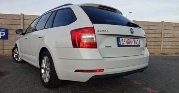 Skoda Octavia III 2018 Skoda Octavia Skoda Octavia 1.4 TSI Green tec Ambition 1.4 Benzyna 140KM, zdjęcie 24