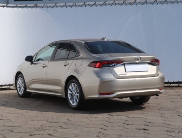 Toyota Corolla XII Sedan 1.5 VVT-i 125KM 2022 Toyota Corolla 1.5 VVT-i, Salon Polska, zdjęcie 3