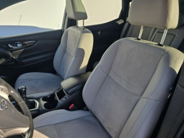 Nissan Qashqai II Crossover 1.6 dCi 130KM 2014 Nissan Qashqai TEKNA+ Napęd 4x4 1.6 dCi 130KM z, zdjęcie 12