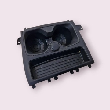 UCHWYT NA KUBEK CUPHOLDER BMW 2 F22 F23 9207321