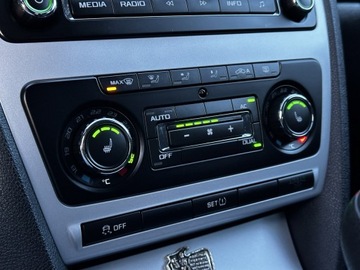 Skoda Octavia II Kombi 2.0 TDI CR DPF 140KM 2011 Škoda Octavia Skoda Octavia 2kpl.kół,, zdjęcie 19