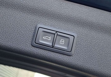 Audi A6 C8 Avant Plug In Facelifting 2.0 55 TFSI e 367KM 2025 Audi A6 Avant 55 TFSI e Quattro Stronic Sline Kamera360HeadUpHAKMatrixLEDA, zdjęcie 17