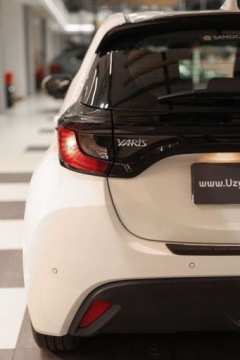 Toyota 2021 Toyota Yaris Hybrid 1.5 Comfort 1.5 Hybryda 92KM, zdjęcie 27