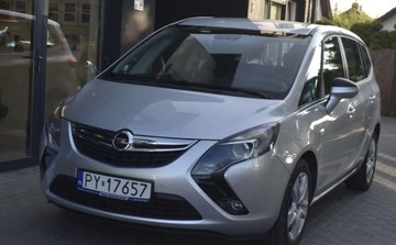 Opel Zafira C Tourer 2.0 CDTI ECOTEC 165KM 2013 Opel Zafira Opel Zafira Tourer 2.0 CDTI Automatik Edition 2.0 Diesel 165KM