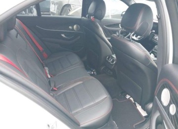 Mercedes Klasa E W213 2020 Mercedes-Benz Klasa E 2020, 3.0L, 4x4, 53 AMG, od ubezpieczalni, zdjęcie 14
