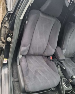 Honda Jazz III 1.4 i-VTEC 100KM 2009 Honda Jazz Honda Jazz 1.4 i-VTEC Elegance 1.3 Benzyna 100KM, zdjęcie 34